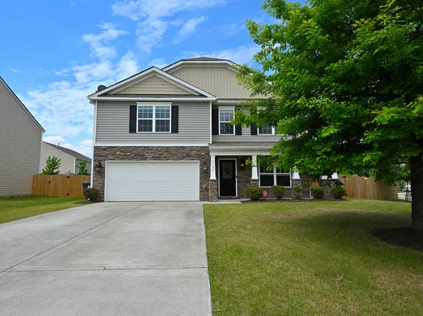1145 Raven Perch Dr, Wendell, NC 27591