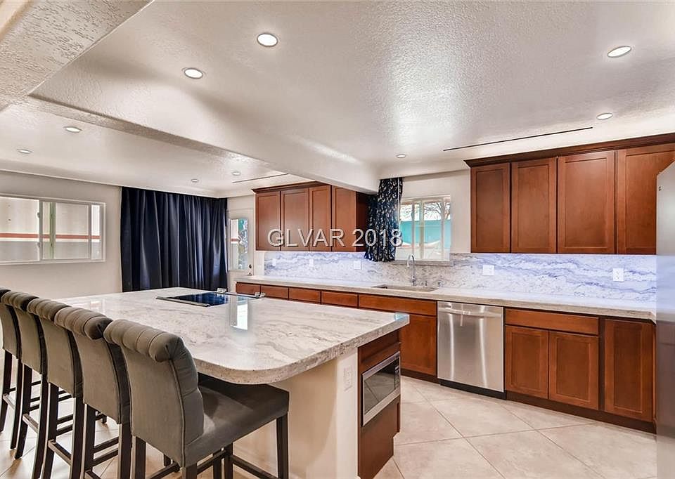 1st image of 101 Brazilnut Ct