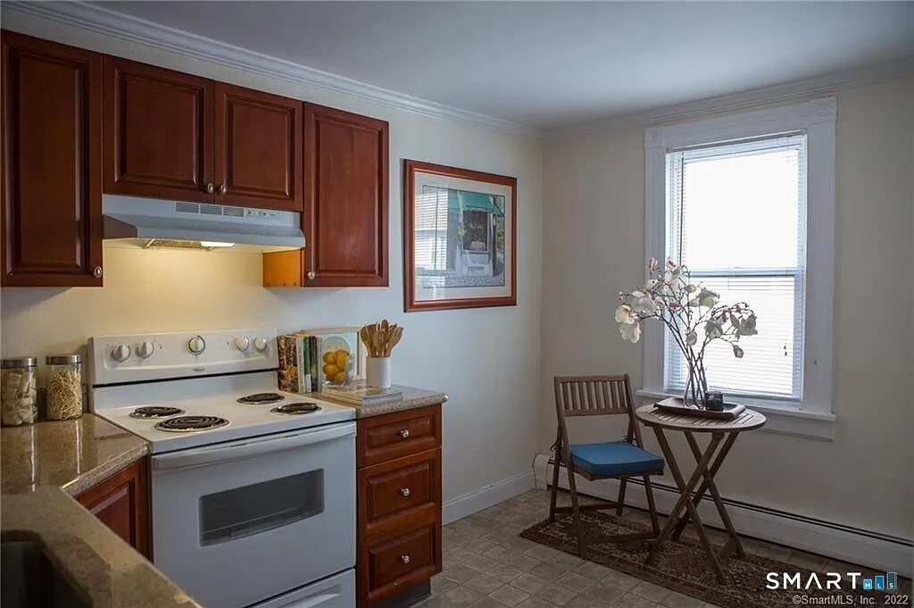 Studio, 1.0 bath, 500 sqft, $1,400 — Photo 4