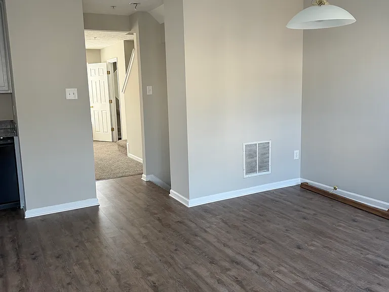9899 Decatur Rd — Photo 25