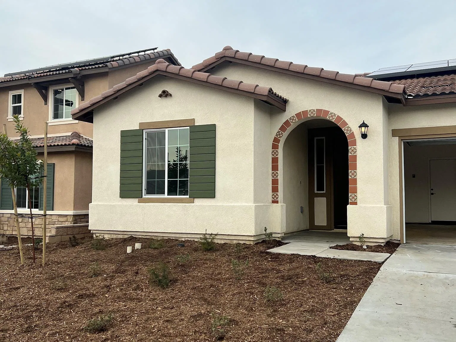 3 bed, 1576 sqft, $3,600 — Photo 1