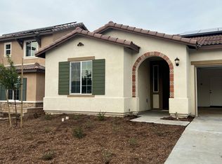 15552 Kings Peak Dr, Fontana, CA 92336