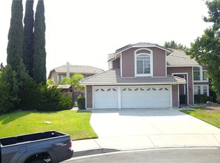 2853 W Via Bello Dr, Rialto, CA 92377