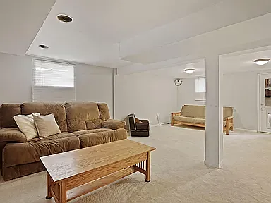 2918 Monroe Pl — Photo 17