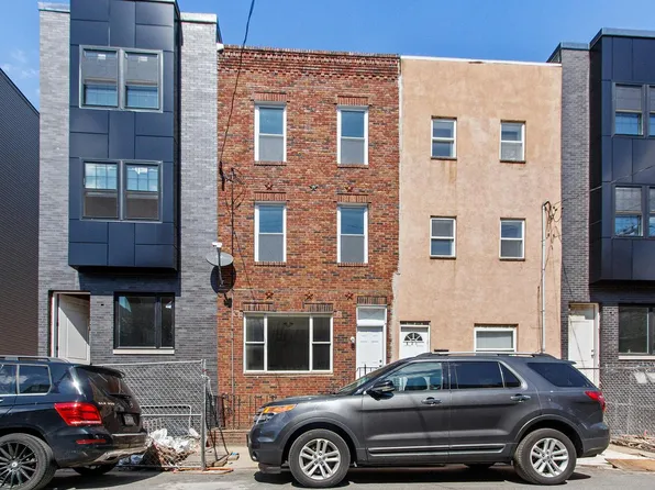 623 McKean St, Philadelphia, PA 19148