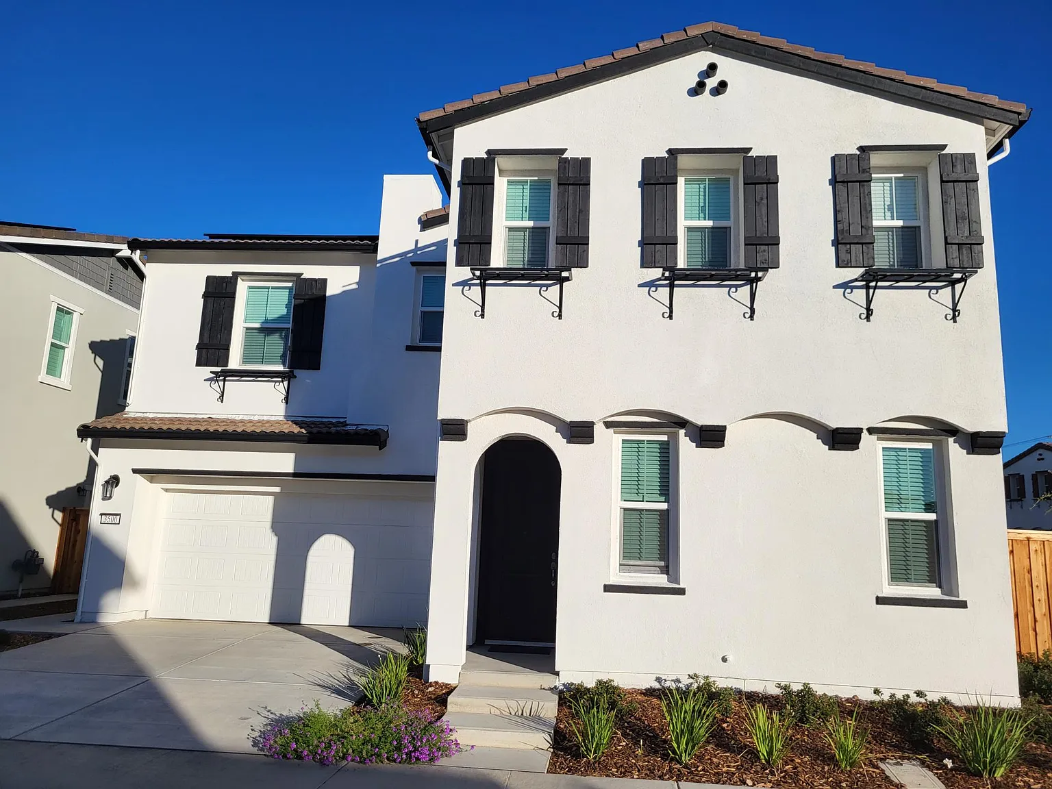 3500 Jeffrey Pine Ln photo 1