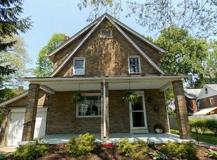 1019 Pennsylvania Ave, Oakmont, PA 15139