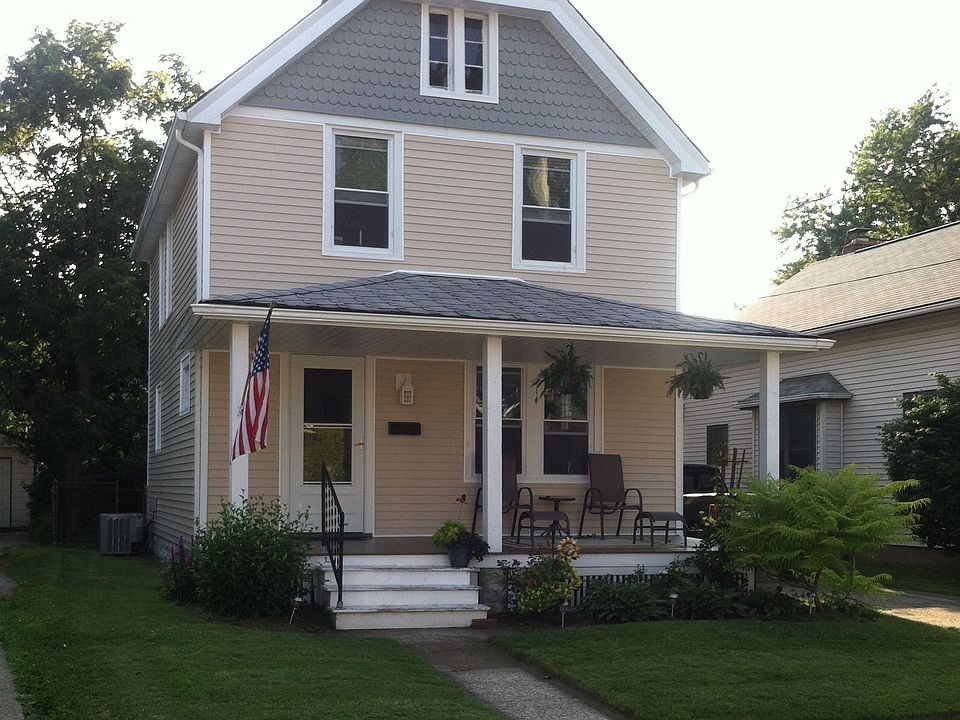 1st image of 1330 Park Row