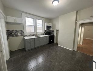 878 S 16th St FLOOR 1, Newark, NJ 07108