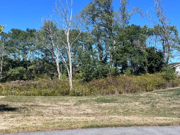Lot 3 Clover Way, Falmouth, ME 04105