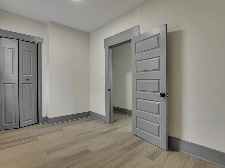 112 S Cypress Ave — Photo 12