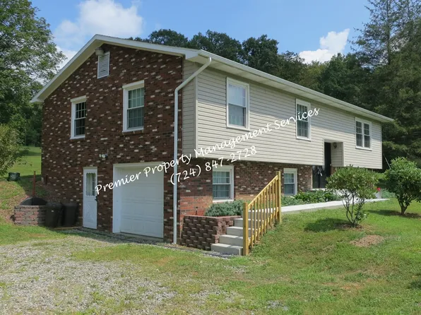 511 Upper Service Rd, Hookstown, PA 15050
