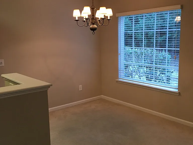 8 Rock Side Ct — Photo 5