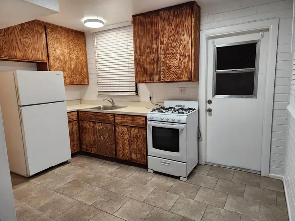 406 Reizen Dr #406, Morristown, AZ 85342