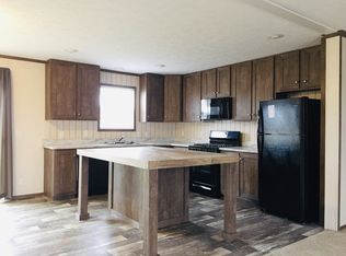 13567 Iowa Ave, Eagle, MI 48822