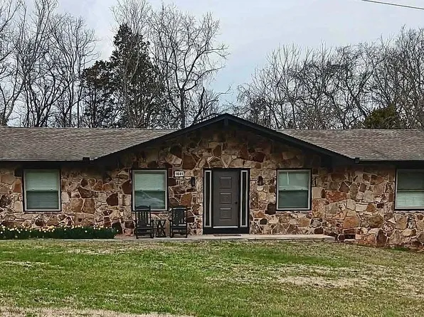 1641 Cedar Cir, Lenoir City, TN 37772
