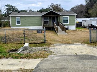 9737 CLINTON Avenue, Glen St. Mary, FL 32040