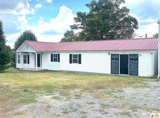 191 A F White Rd, Casey Creek, KY 42728