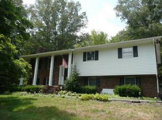 2586 Goshen Valley Rd, Church Hill, TN 37642