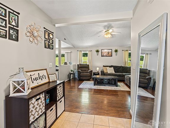 5th image of 2848 N Barnhill Pl