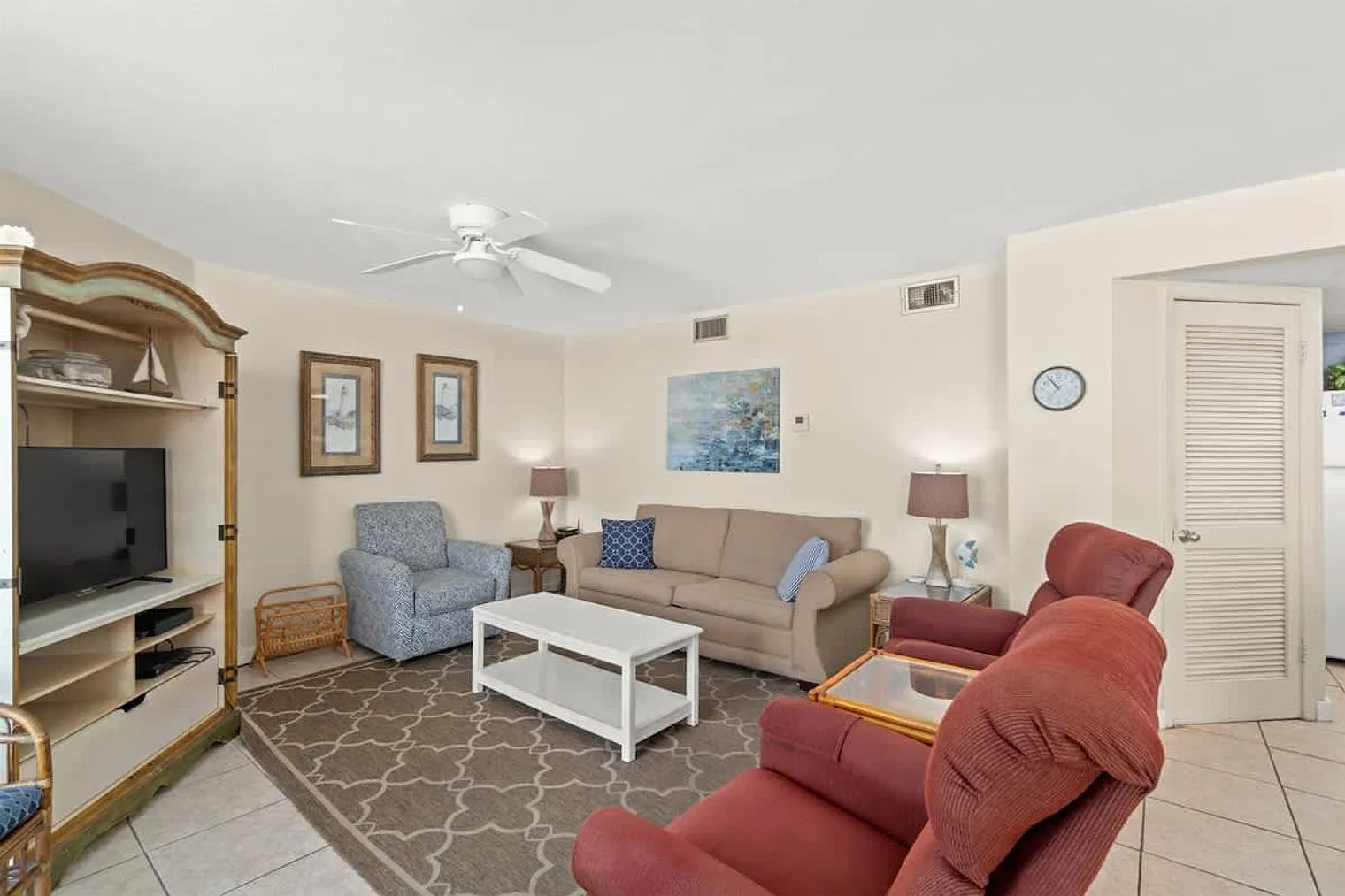 2 bed, 2.0 bath, 1194 sqft, $2,046 — Photo 3