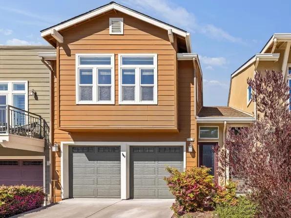 567 Jade St, Petaluma, CA 94952