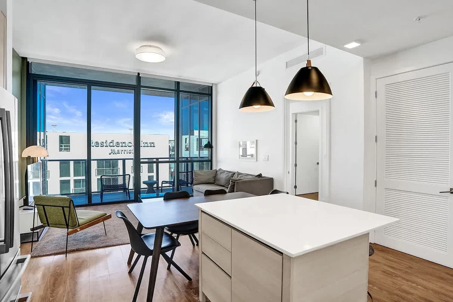 2 bed, 2.0 bath, $16,495 — Photo 4