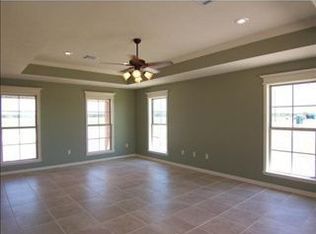 5539 Kade Daniel Dr, Iowa, LA 70647