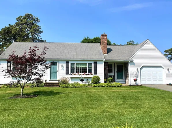 51 Camelot Road, Yarmouth Port, MA 02675