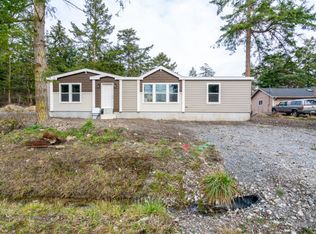1160 Paul Ave, Oak Harbor, WA 98277