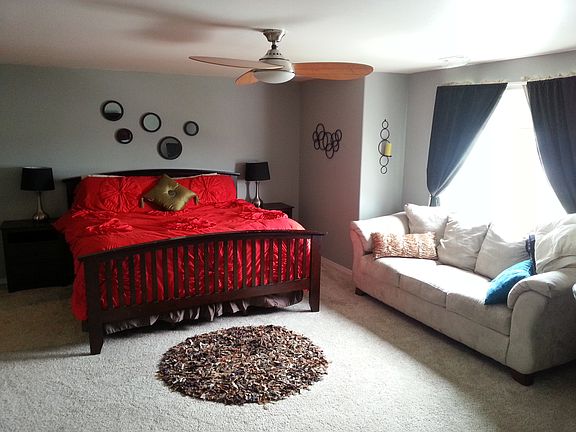 4th image of 1338 E June Dr