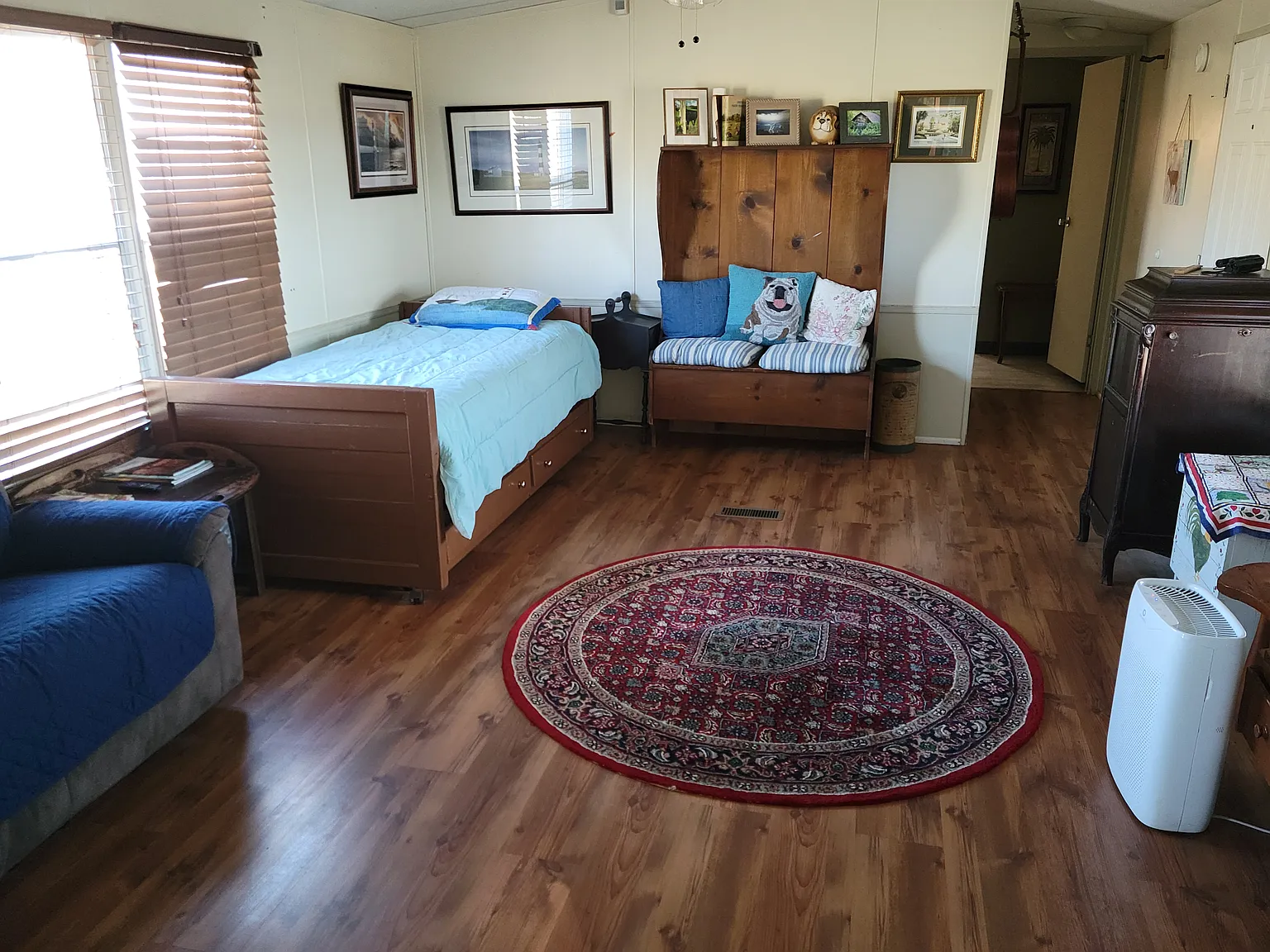 2 bed, $1,900 — Photo 2