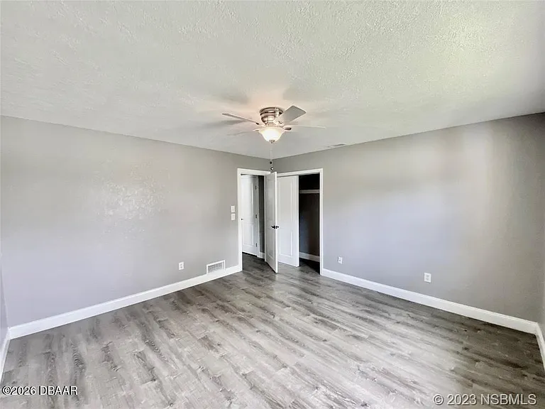 1031 Club House Blvd — Photo 25