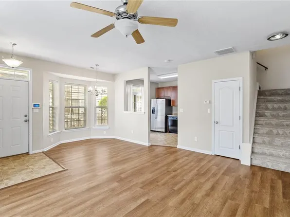 2014 Gentry St, Suffolk, VA 23435