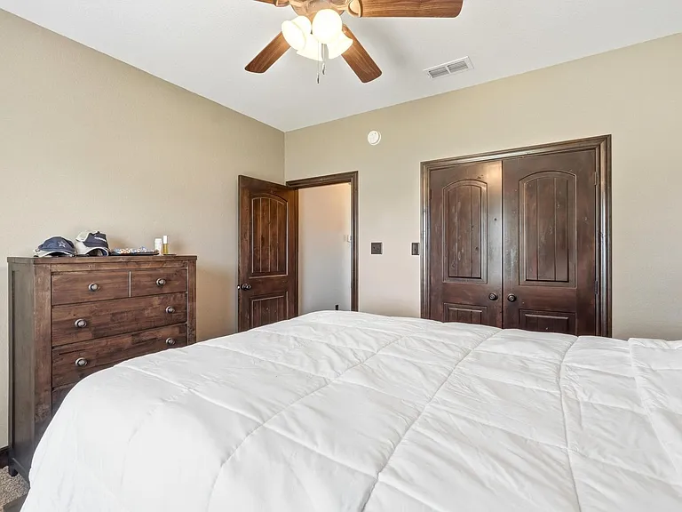 133 Prairie Creek Way — Photo 30