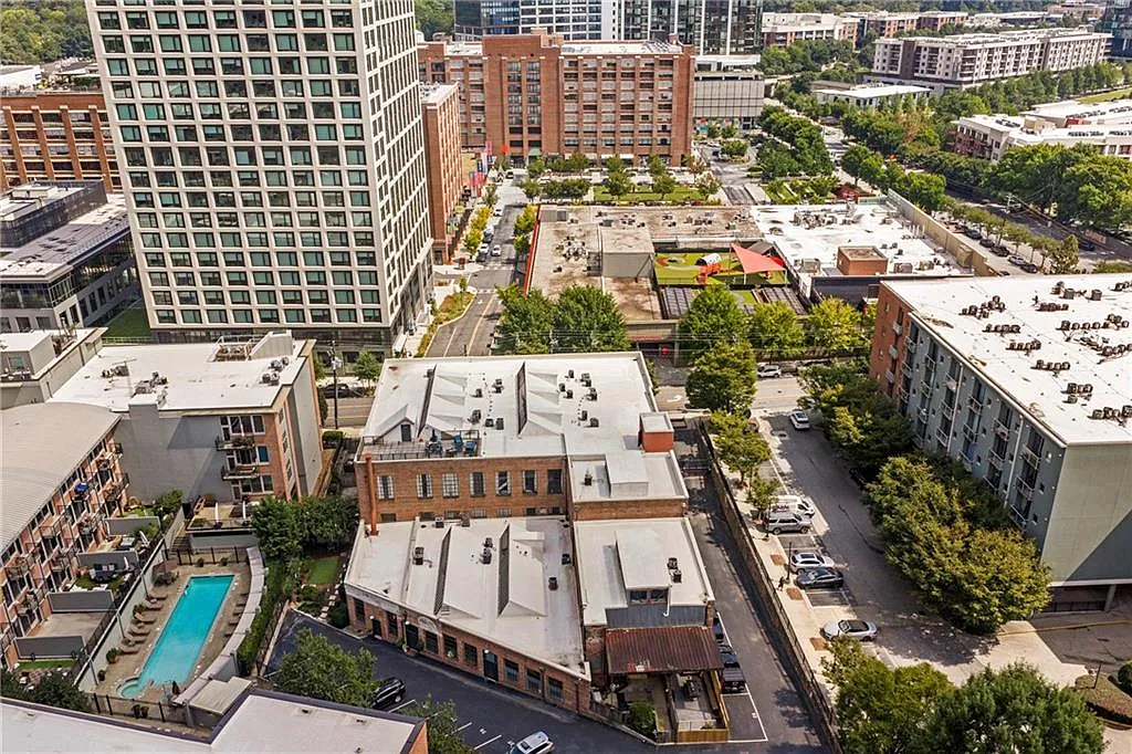 1 bed, 1.0 bath, 904 sqft, $3,500 — Photo 4