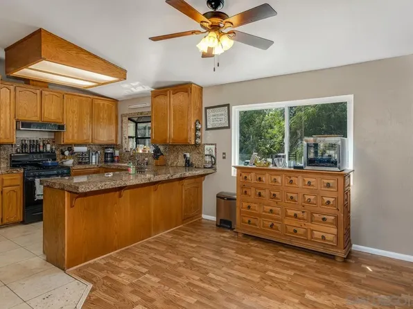 13257 Beechtree St, Lakeside, CA 92040