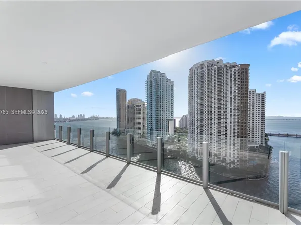 300 Biscayne Boulevard Way, Miami, FL