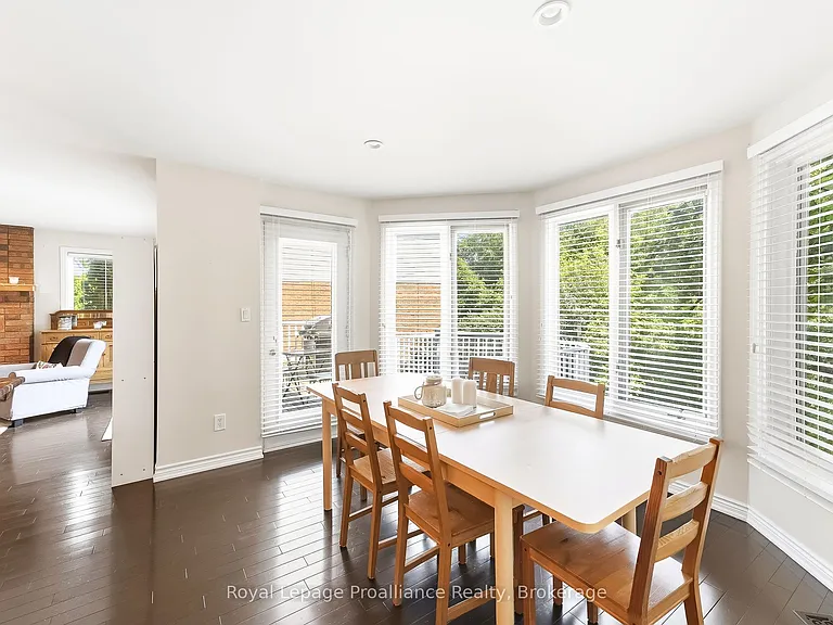 37 Ravine Dr — Photo 15