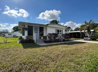 202 Orchid Dr, Fruitland Park, FL 34731