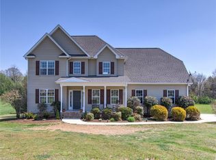 245 Lakewalk Dr, Reidsville, NC 27320