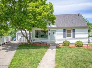 905 Alden Dr, Lansing, MI