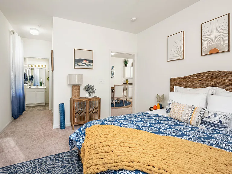 Marley Manor Luxury Apartment Homes — Photo 16