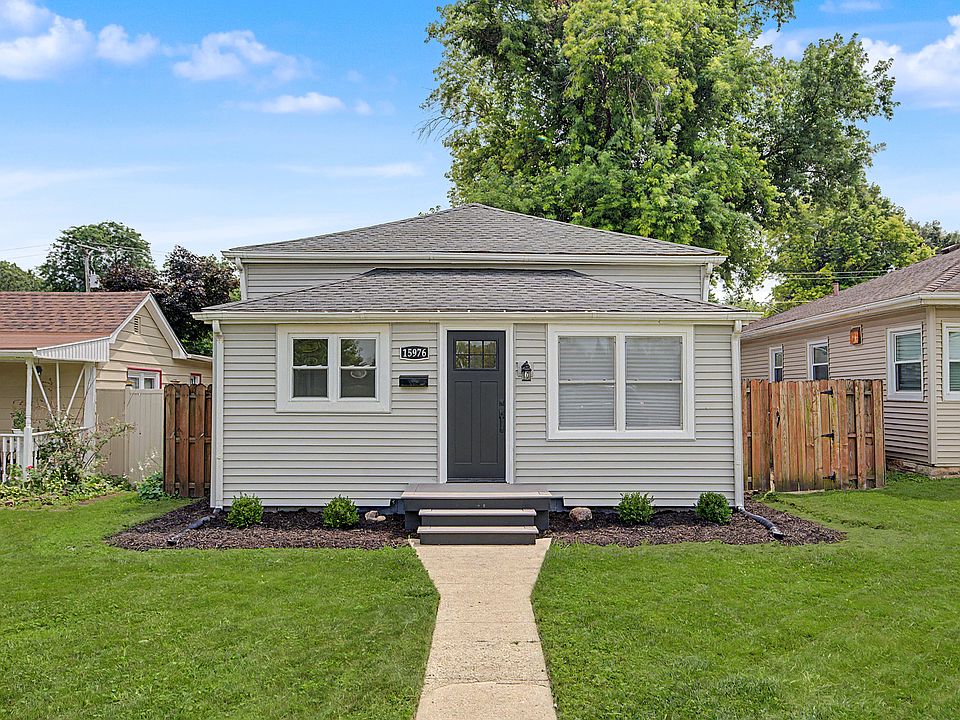 1st image of 15976 New Ave