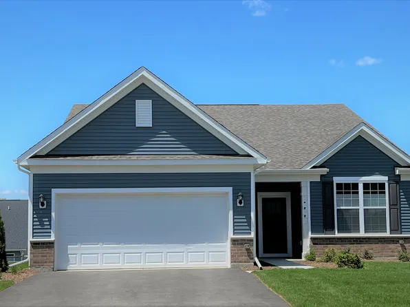 461 Popeck Cir, Batavia, IL 60510