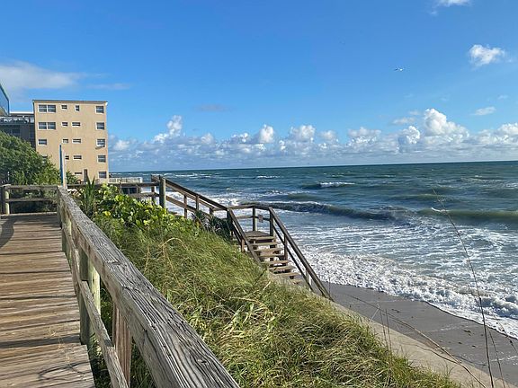 3rd image of 4201 S Ocean Boulevard #K3