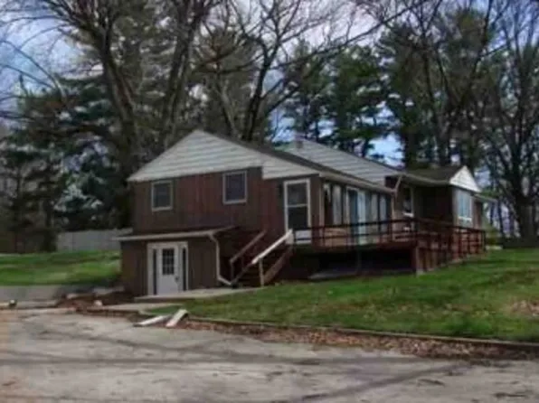 128 N Lake Cicott Dr, Logansport, IN 46947