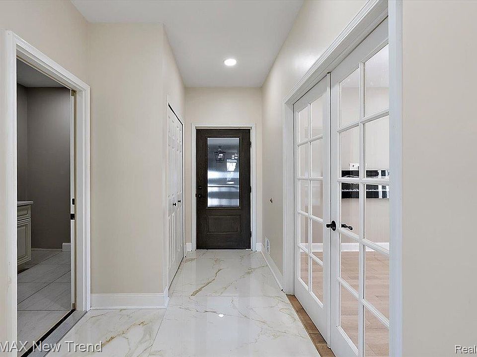 1683 Delta Dr, photo 20