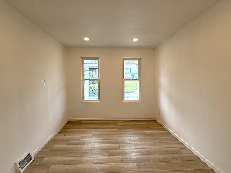 536 N Garfield Ave #536 — Photo 6
