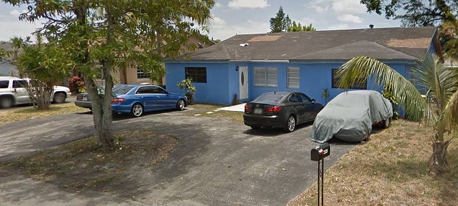 1st image of 7320 NW 76th Dr